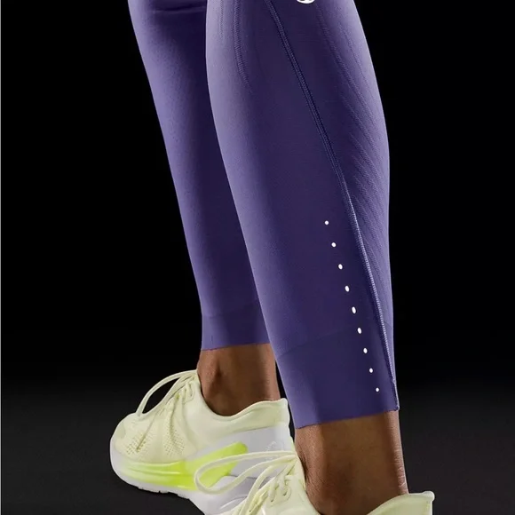 Lululemon SenseKnit High Rise Running Tight - Picture 6 of 11